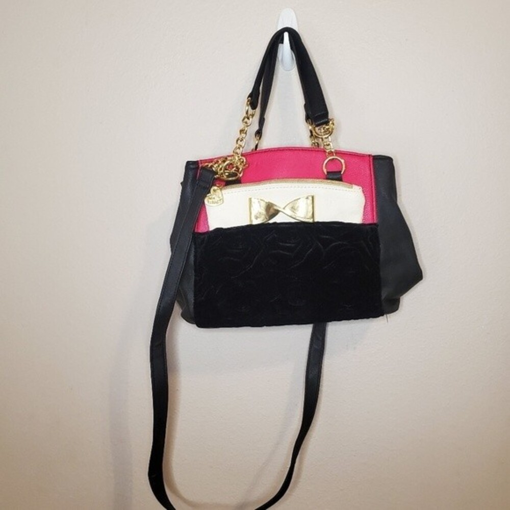 Betsey Johnson satchel Black Fuschia velvet printed flowers crossbody Chain bag